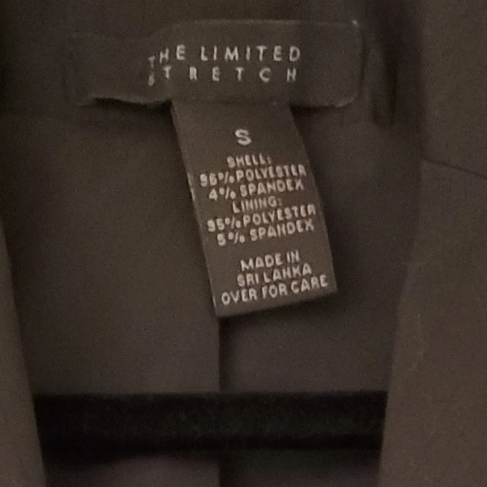 The Limited Women's Tailored Blazer - Picture 3 of 7